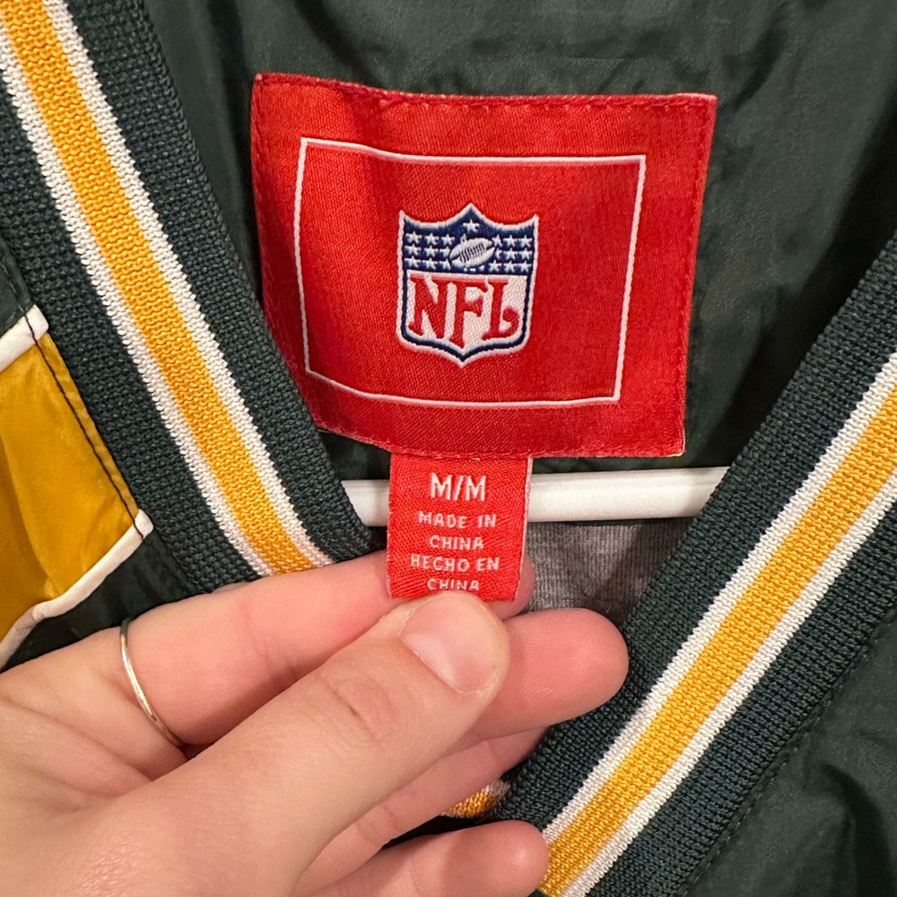 NFL Green Bay Packers Green & Gold Pullover Windbreaker Jacket | Size Medium - Picture 2 of 5